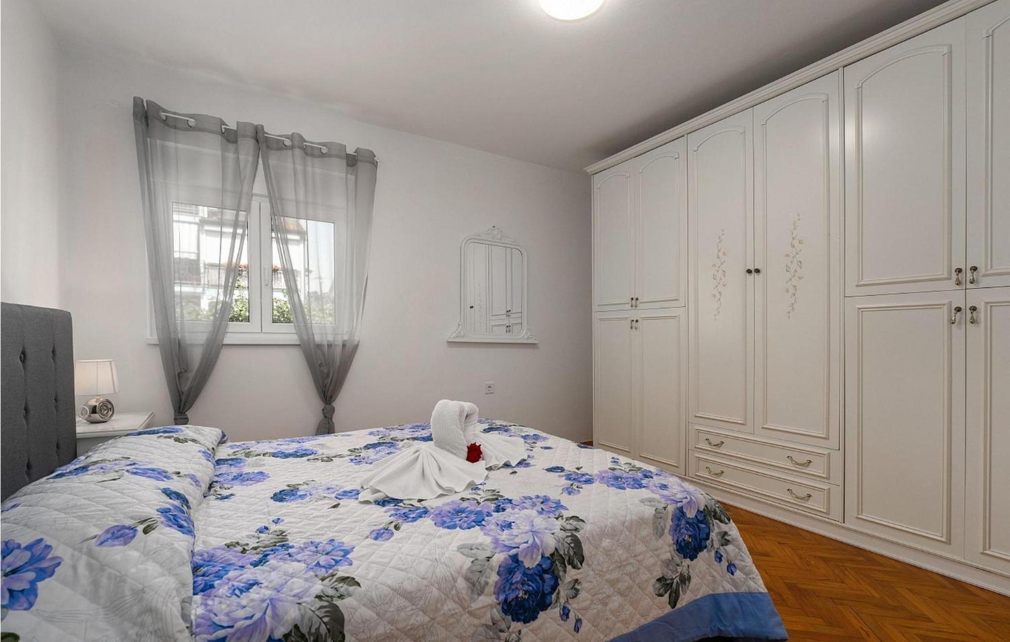 App Laura Ferienhaus Poreč